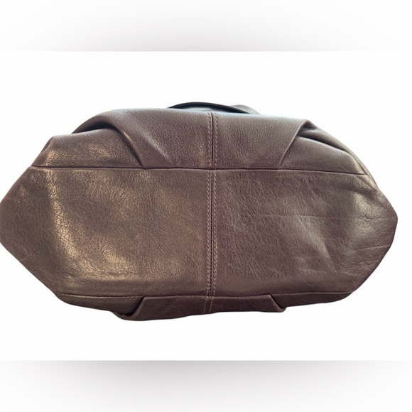 Coach Brooke Hobo Plum Pebbled Leather Gold Hardware Excellent Condition - Picture 2 of 8